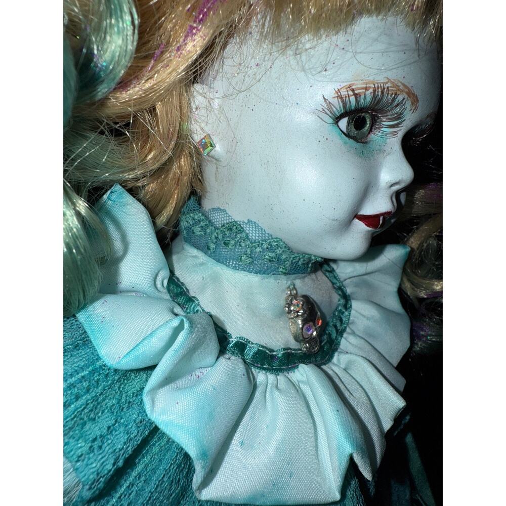 OOAK Gothic Glampire Vampire Porcelain Doll 18” Teal Lace Fang Teeth w/ Stand - Picture 4 of 9